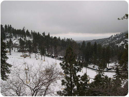 the view toward palmdale from the ski lift at mountain high